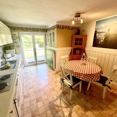 Ferienhaus-„alte-schmiede“ 別荘