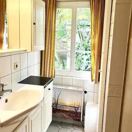 Ferienhaus-„alte-schmiede“ * Westerland